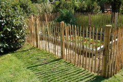 Staketenzaun Gemuesegarten Einzaeunung