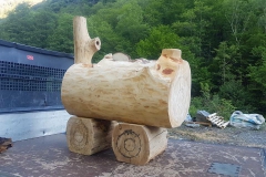 Brunnen_Kastanienholz_gross_1